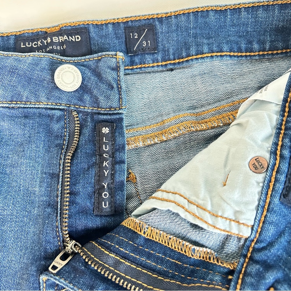 Lucky Brand Shorts Women's 12 Blue Denim Jeans Shorts The Roll Up - Picture 3 of 13